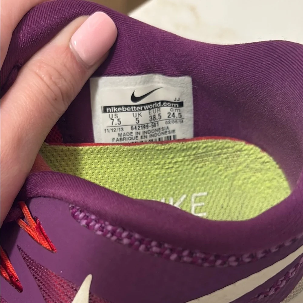 Nike Purple Women's Athletic Shoes with Red Accents